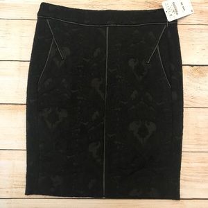 Zara Black Brocade Pencil Skirt Size Small